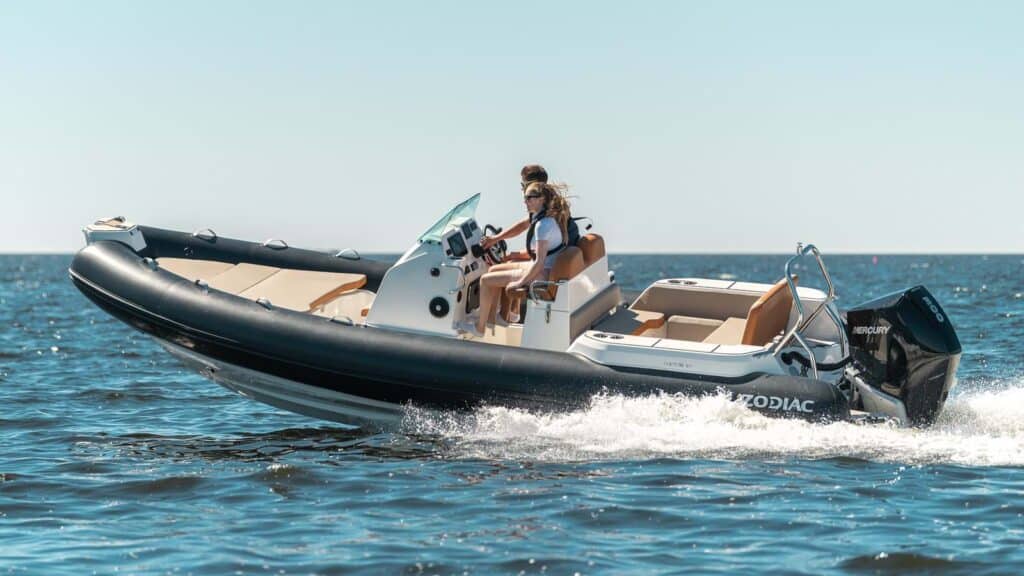 Zodiac Medline 7.5 2022 7 | Vrengen Maritime
