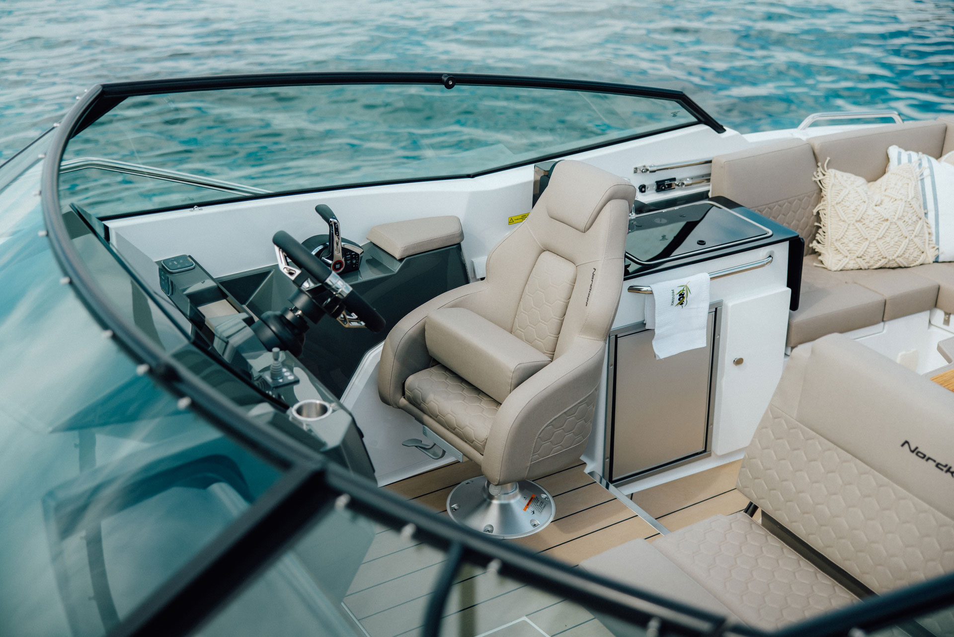 Nordkapp Noblesse 830 - Bilde 2